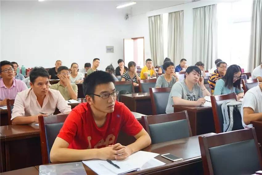 长治女工招聘最新动态，学习之旅中的自信与成就感之源