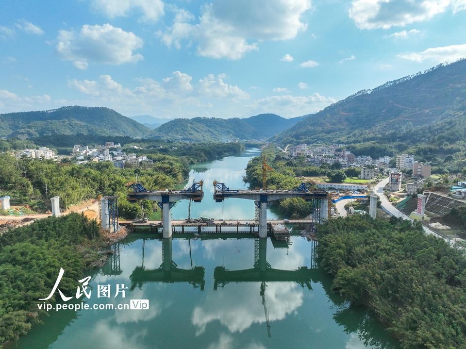 广西岑溪市最新新闻速递✨